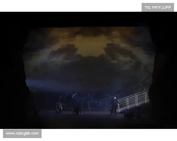 幽灵航迹下的诅咒之旅探索荷兰人号与深海梦魇的传说